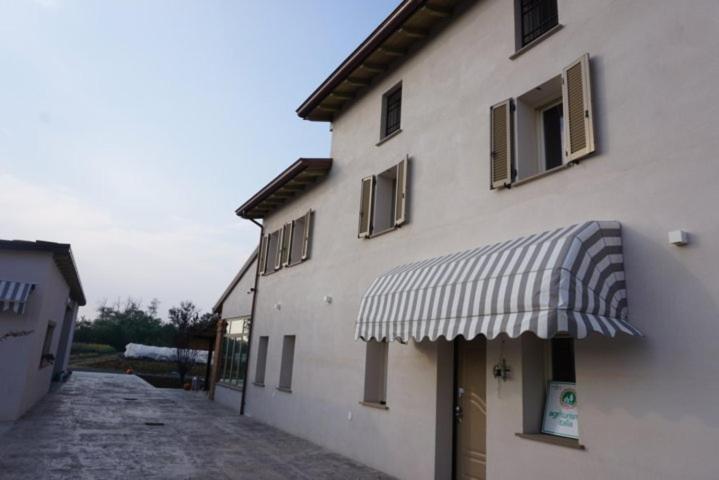 Agriturismo Campogrande Carpaneto Piacentino Exterior photo